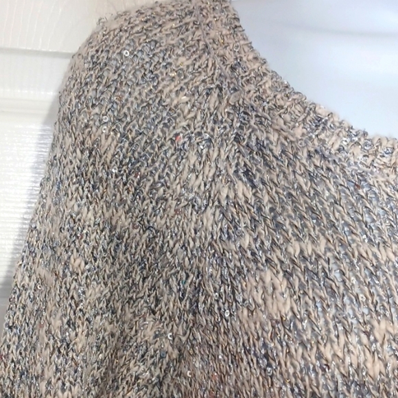 Maurices sweater - Picture 5 of 12